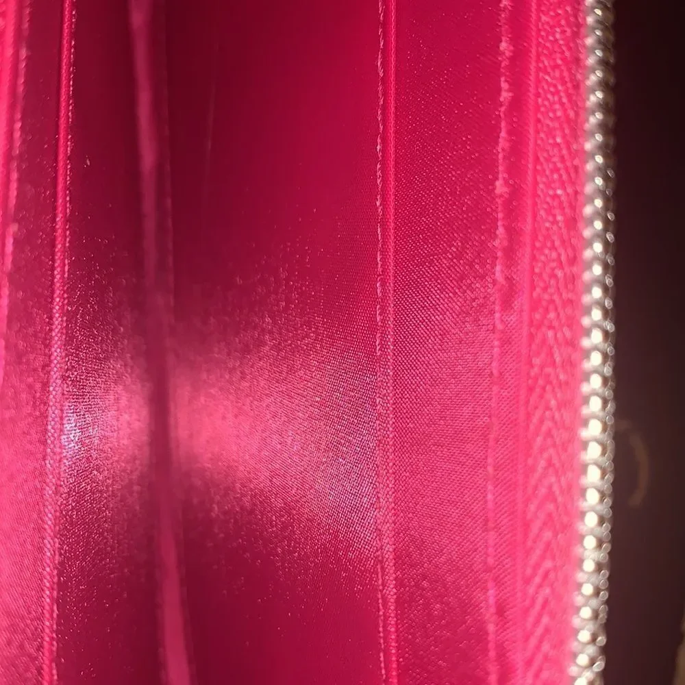 Colorful wristlet wallet‎